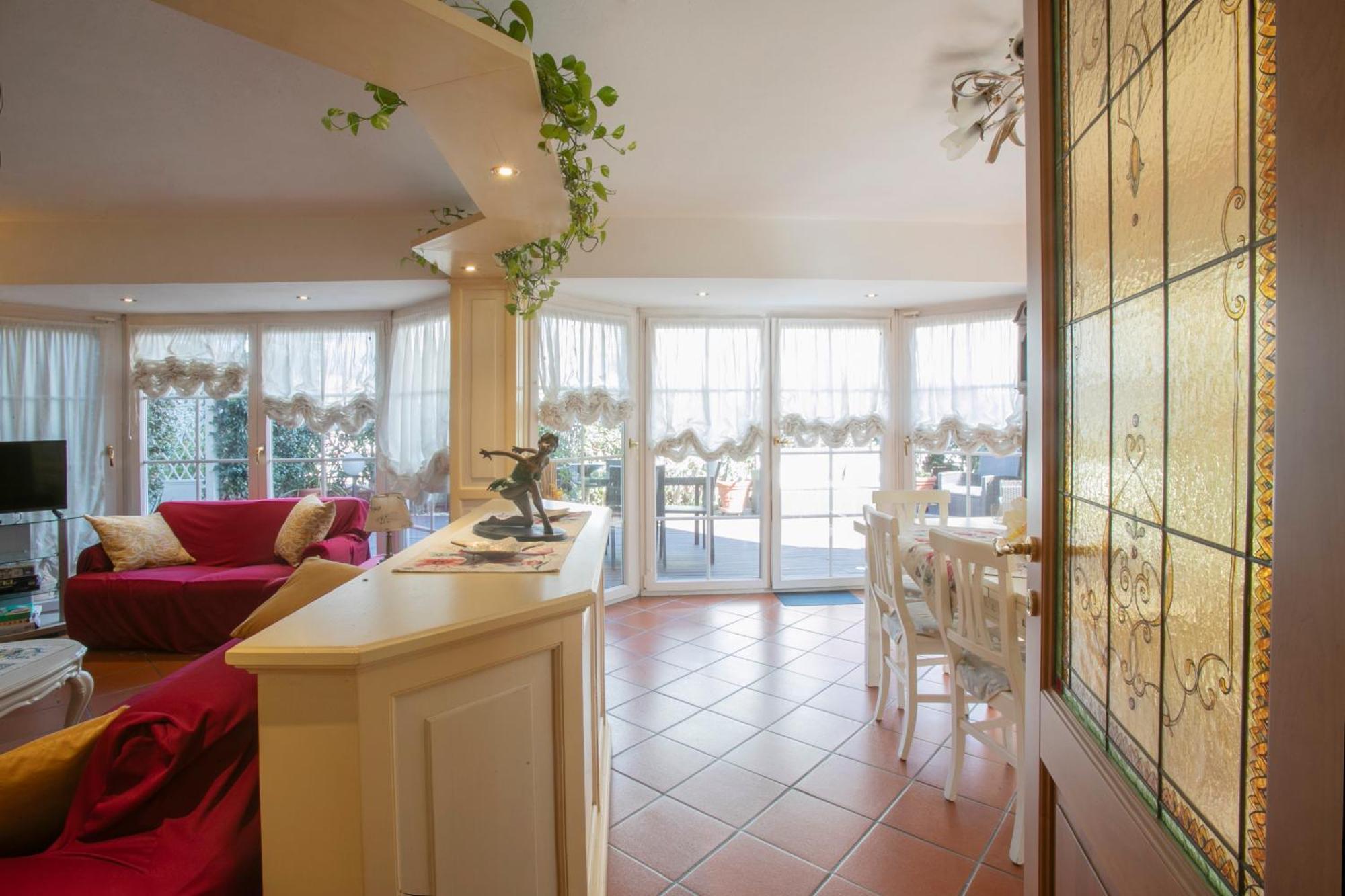 Maison Renee Viareggio Eksteriør billede